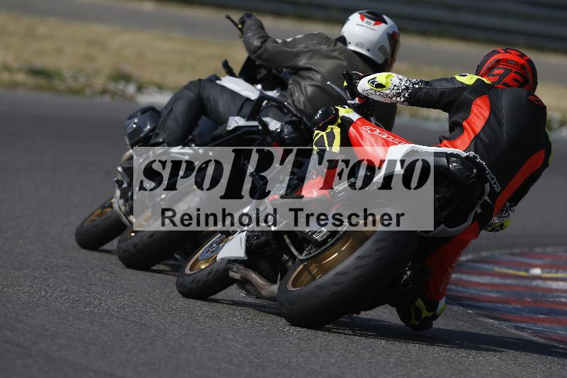 Archiv-2023/32 08.06.2023 TZ Motorsport ADR/Gruppe gelb/backside